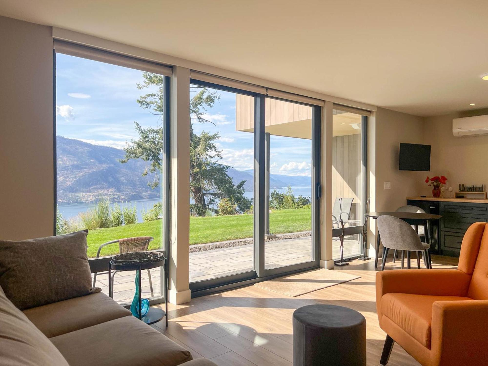 Kelowfornia Lakeview Retreat Kelowna Kültér fotó